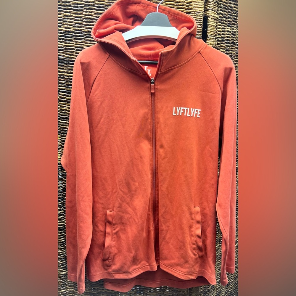 Lyftlyfe- Orange Men’s XLarge Full Zip‎ Dry Hooded Shirt, Some fabric piling